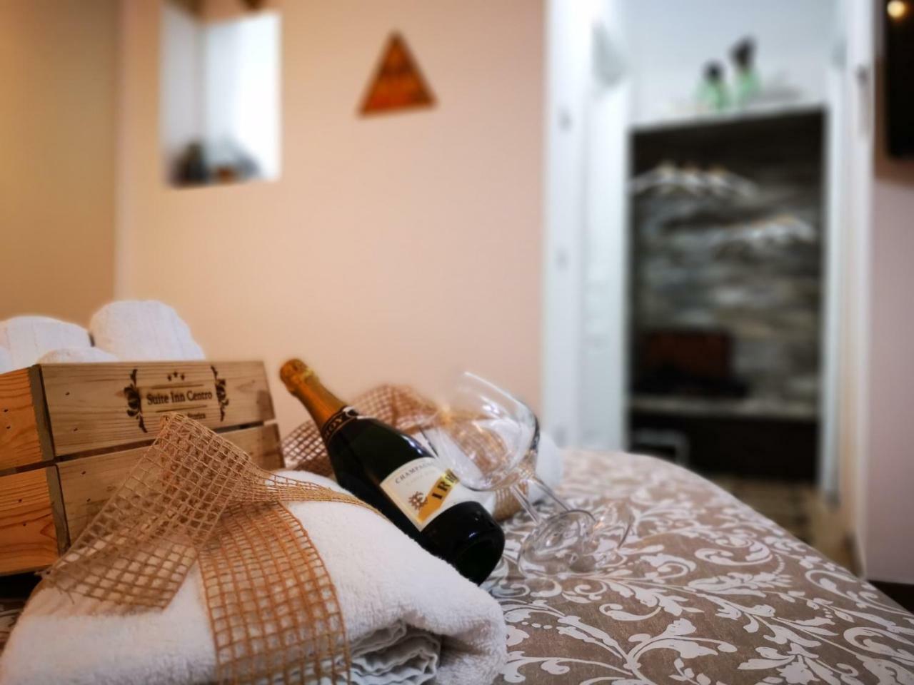 Suite Inn Centro Dimora Storica Ена Екстериор снимка